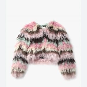 ISO***Charlotte, Simone Mongolian fur  Candy coat